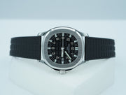Patek PHILIPPE 5064A AQUANAUT QUARTZ STAINLESS STEEL 35MM 2015 EXTRA STRAPS BOX PAPERS thumbnail 4