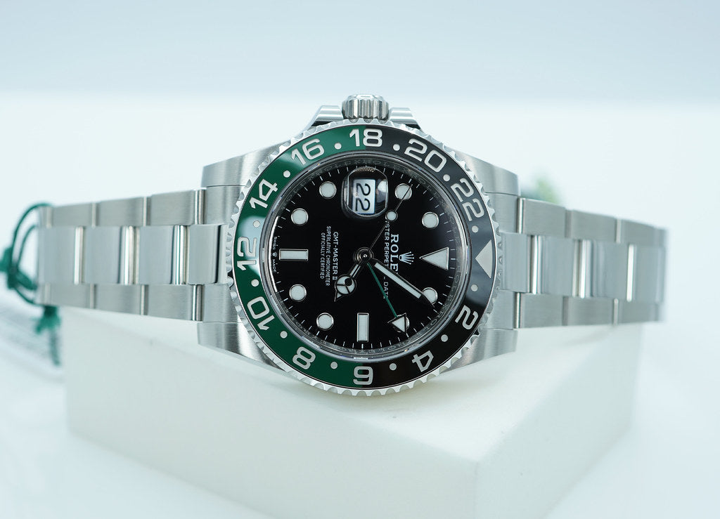 BRAND NEW Rolex 126720VTNR GMT MASTER 2 SPRITE GREEN BLACK BEZEL OYSTER BAND 2025 FULL SET