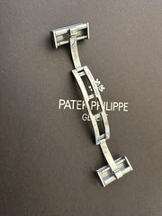 Patek Philippe Stainless Aquanaut 16mm Butterfly Deployant Clasp thumbnail 3