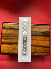 Patek Philippe Nautilus bracelet 5711/5712 New unworn thumbnail 3